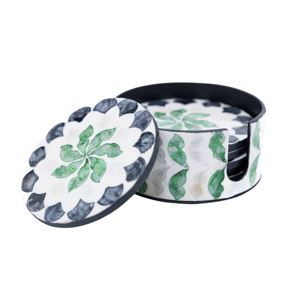 Éclosion de Jade - Coffret de 6 sous-verres tout nacre, motif végétal vert et noir sur fond transparent – Produit artisanal fait à la main · Kuênia