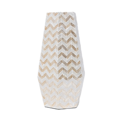 Prisma Alto - Vase haut prismatique en marqueterie de nacre, motif chevrons dorés sur fond transparent – Produit artisanal fait à la main · Kuênia