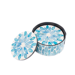 Corolle de Topaze - Coffret de 6 sous-verres tout nacre, motif floral bleu sur fond transparent – Produit artisanal fait à la main · Kuênia