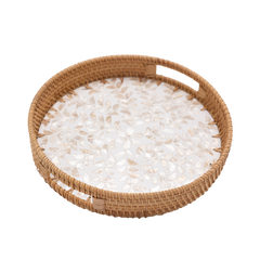 Opalia - Plateau rond en rotin et nacre fait main sur fond transparent – Produit artisanal fait à la main · Kuênia