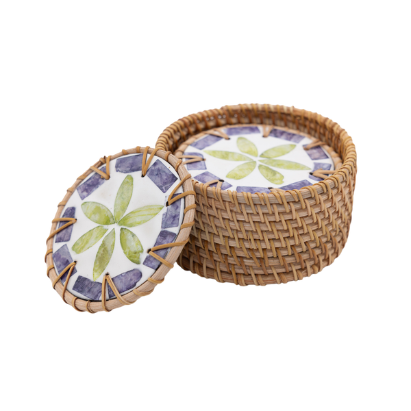 Étoile de Pervenche – Boxed set of 6 coasters in rattan and mother-of-pearl, with lid, purple and green floral pattern on transparent background – Handcrafted product, handmade · Kuênia